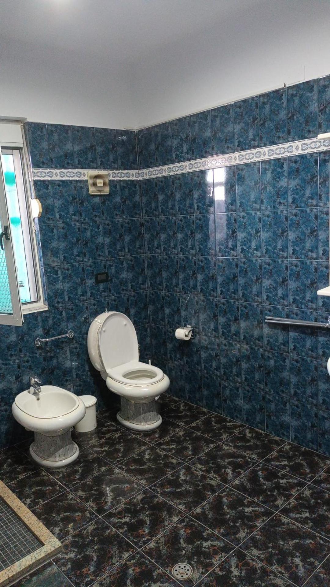 Royal Aparthotel Vlorë Exterior foto