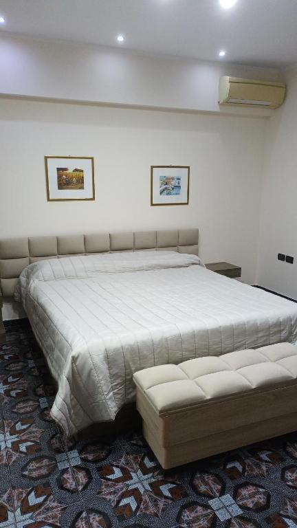 Royal Aparthotel Vlorë Exterior foto